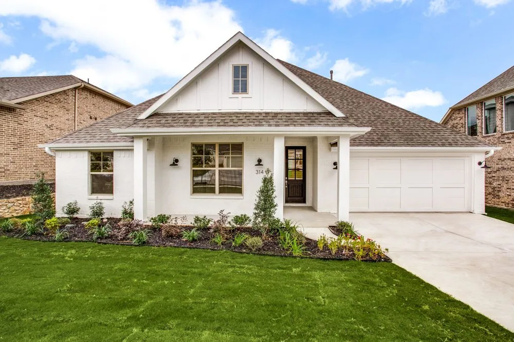 Slide of Ariellie Remodel and Build