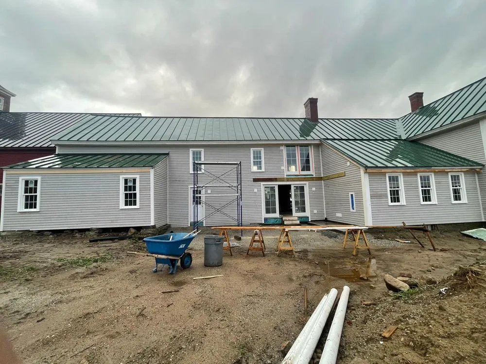 Slide of ARJ Construction SVC