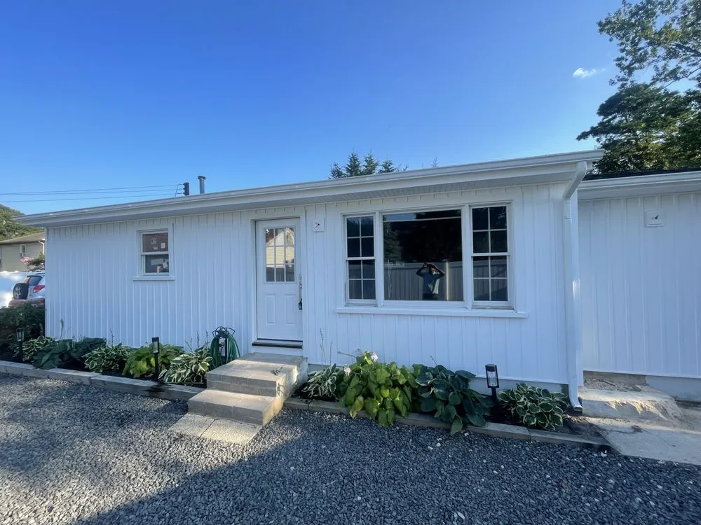 Slide of Arjona Construction