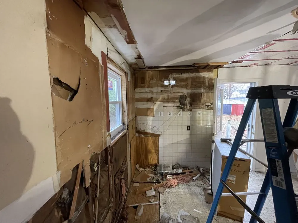 Slide of Arjona Construction