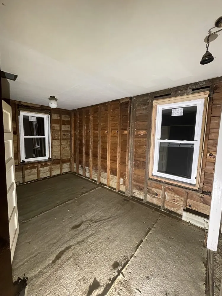 Slide of Arjona Construction