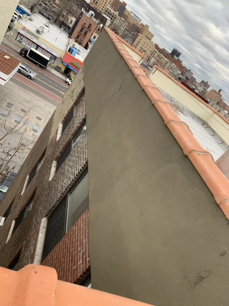 Slide of Ark general construction