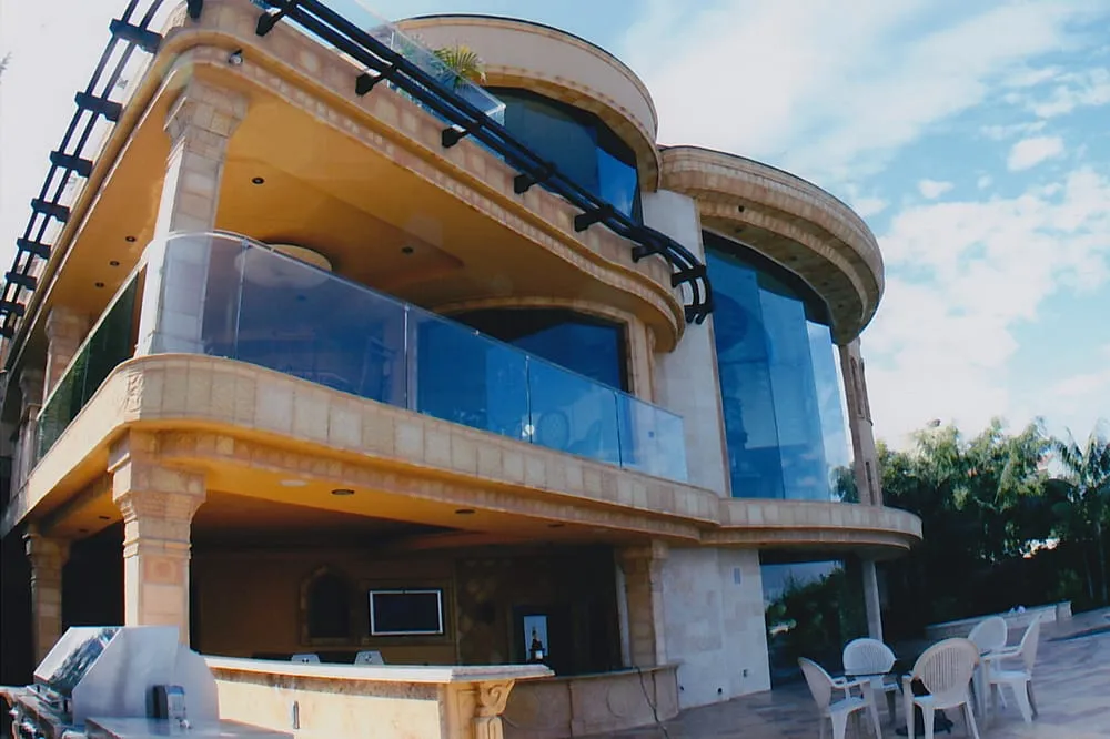 Slide of ARKA Builders