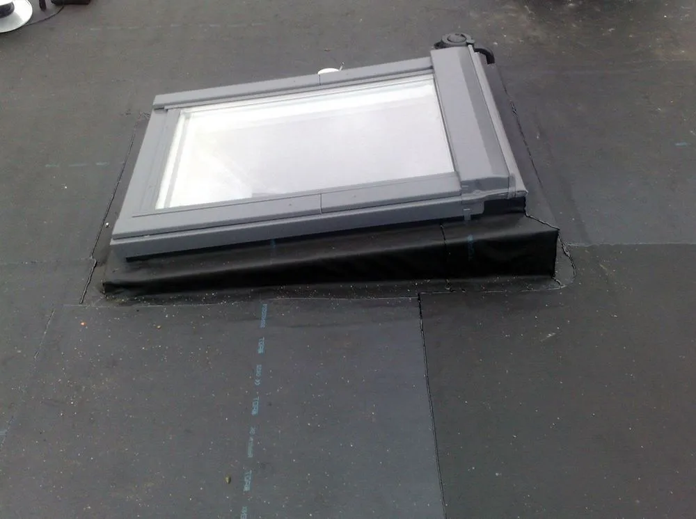 Slide of Arlanza Roofing