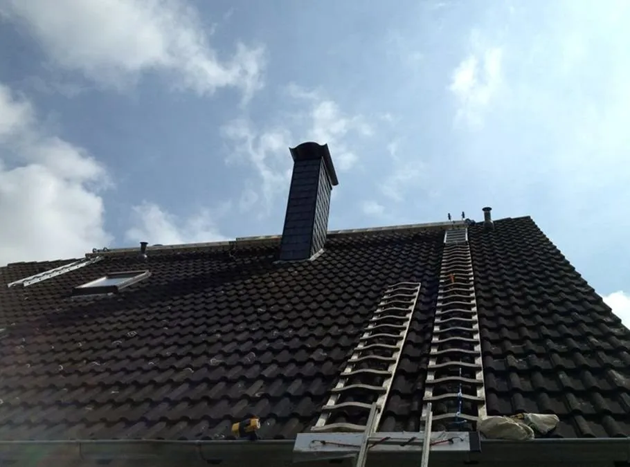 Slide of Arlanza Roofing