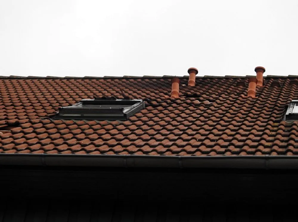 Slide of Arlanza Roofing