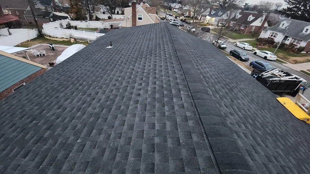 Slide of Arlo Roofing