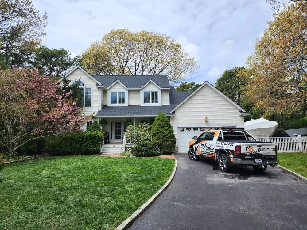 Slide of Arlo Roofing