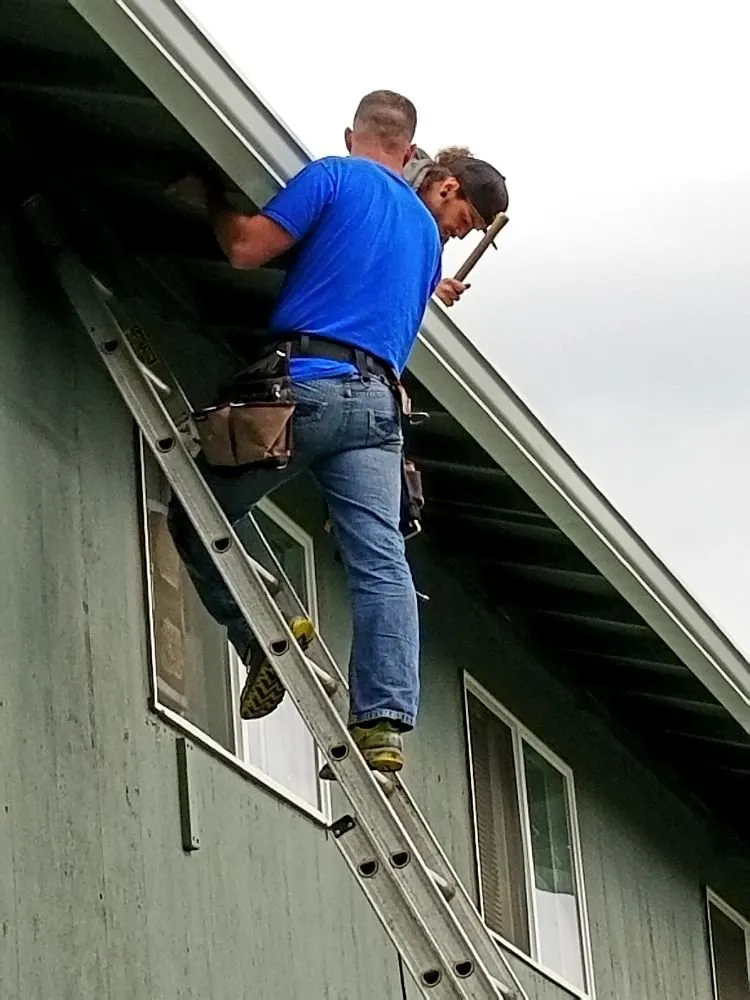 Slide of Armadas Exterior