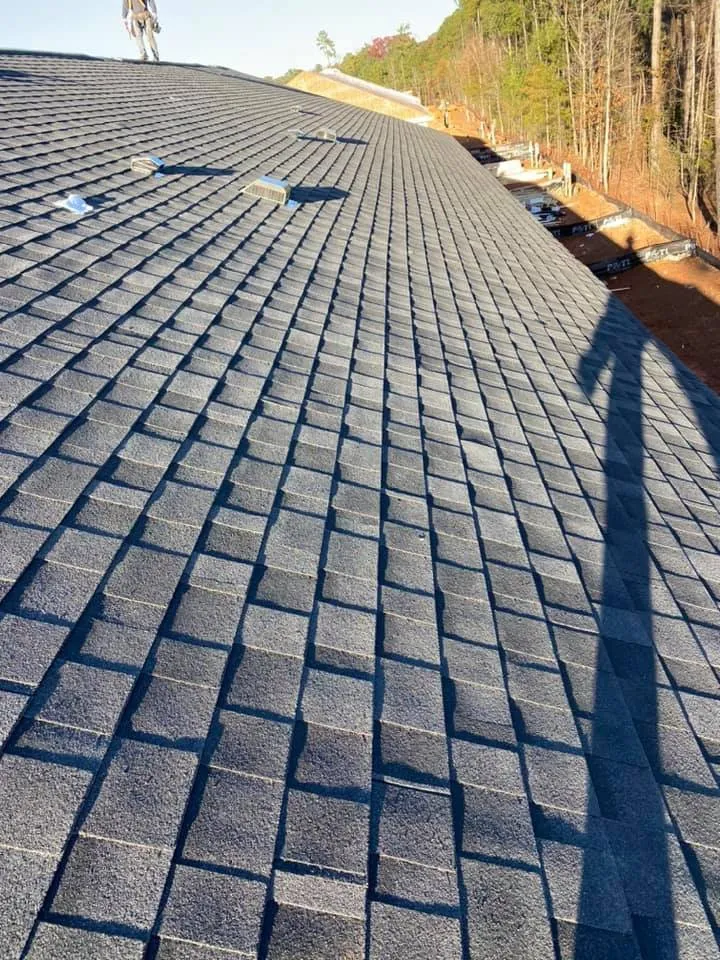 Slide of Armando Sanchez Roofing