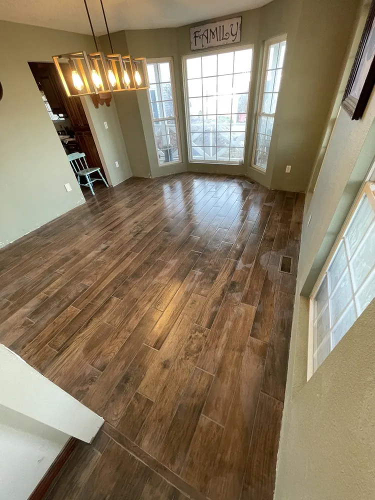 Slide of Armandos Renovations