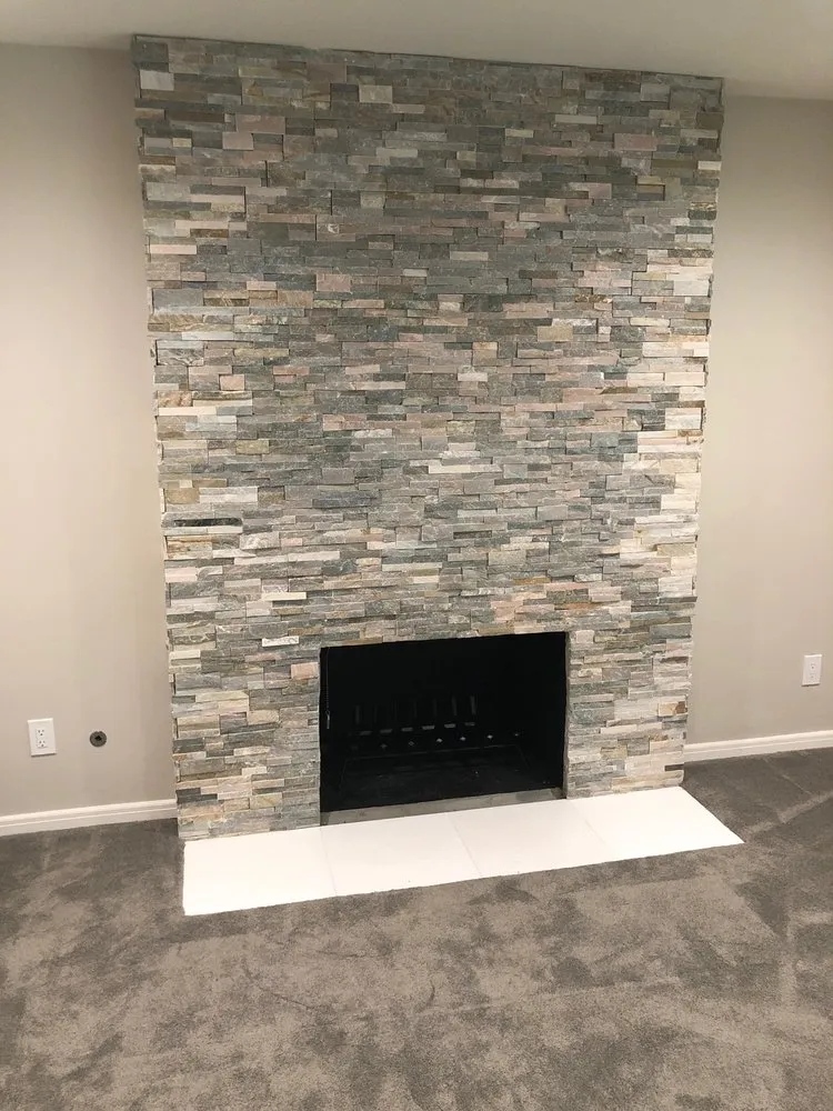 Slide of Armas Construction