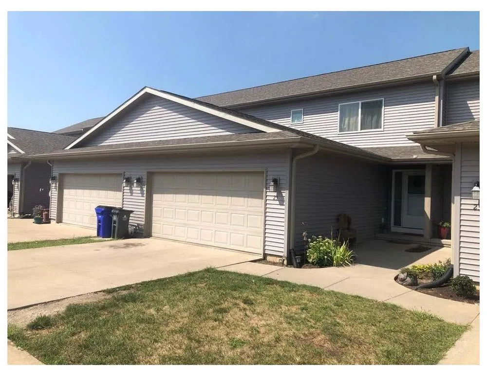 Slide of Armor Construction Brainerd Lakes - Roofing & Siding