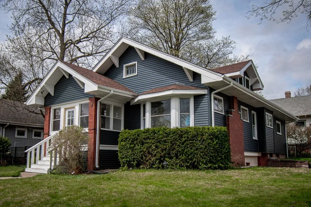 Slide of Armour Construction