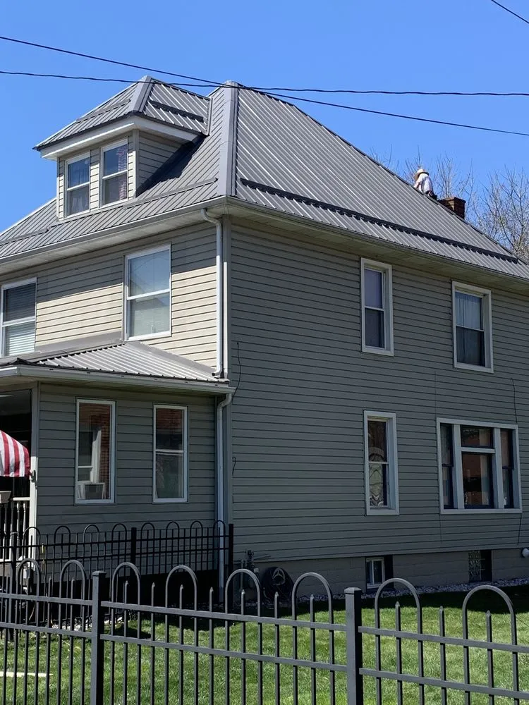 Reliable roof repair experts serving Avonmore, PA - Armstrong Home Improvements