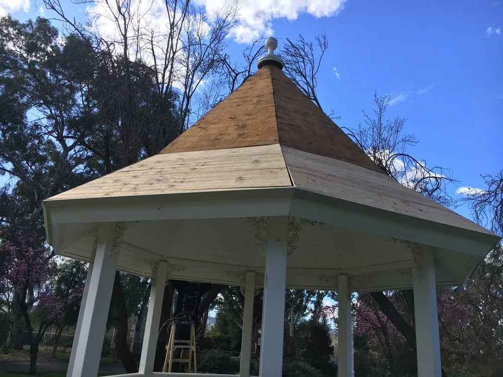 Slide of Armtrout's Custom Roofing