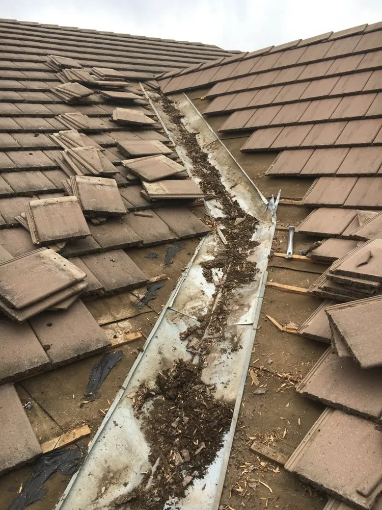 Slide of Armtrout's Custom Roofing