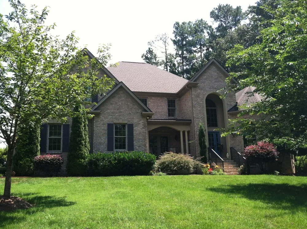 Slide of Arnette Siding & Window