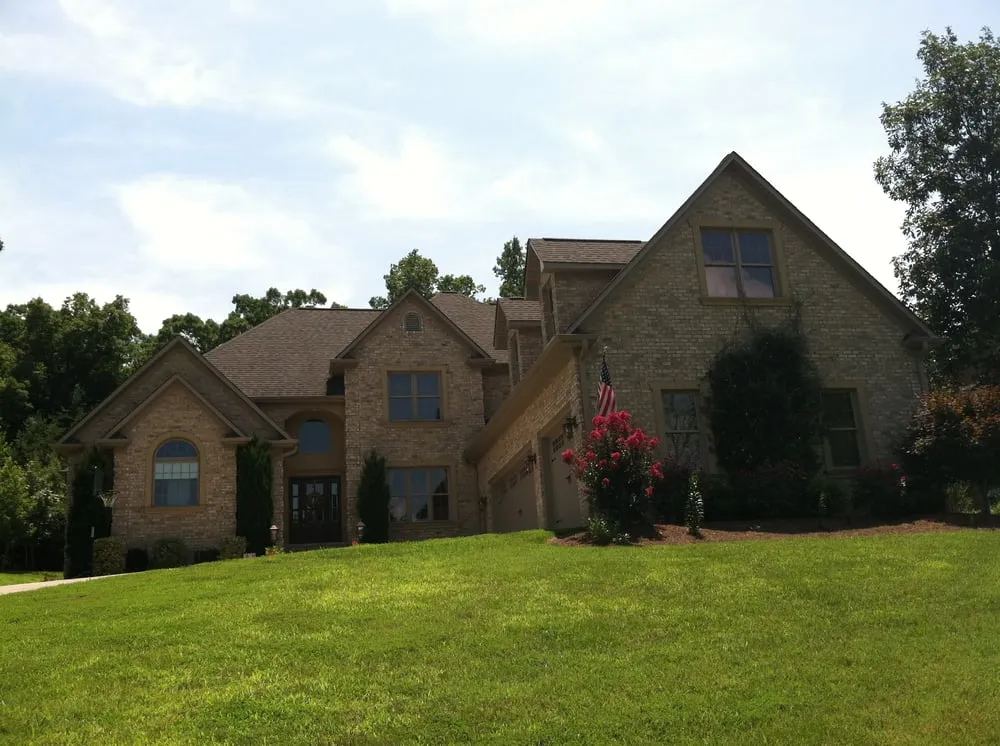 Slide of Arnette Siding & Window