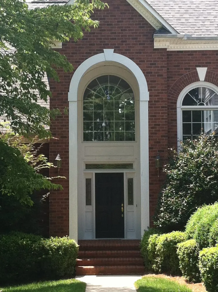 Slide of Arnette Siding & Window