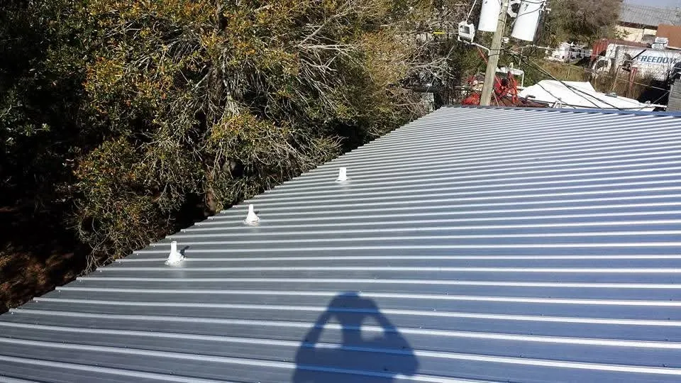 Slide of Arnold & Sons Exteriors