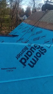 Arnoldo Roofing Logo