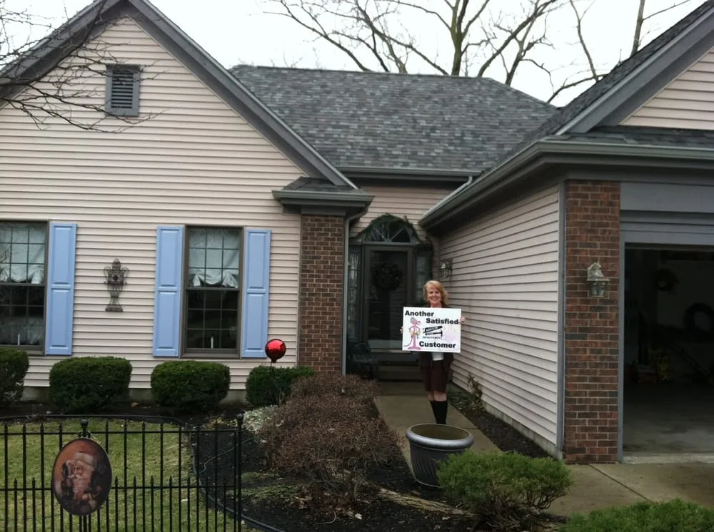 Slide of Arnolds Home Improvement