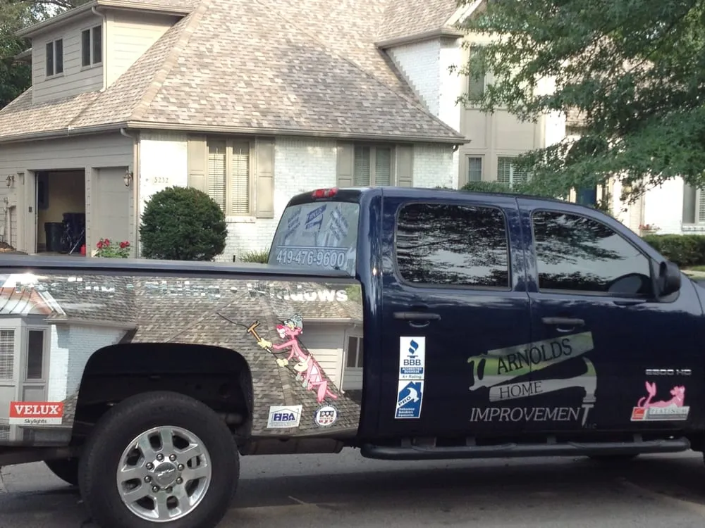 Slide of Arnolds Home Improvement