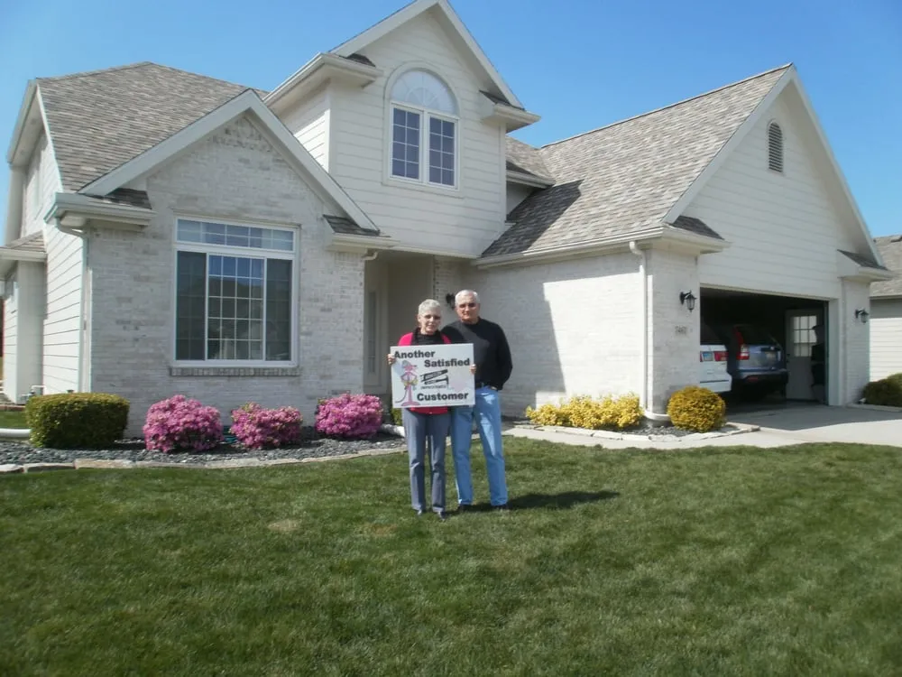 Slide of Arnolds Home Improvement