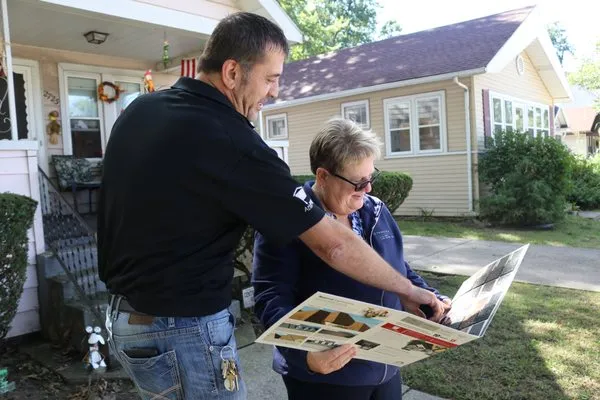 Arnolds Home Improvement Logo