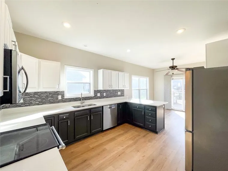 Slide of ARO Construction