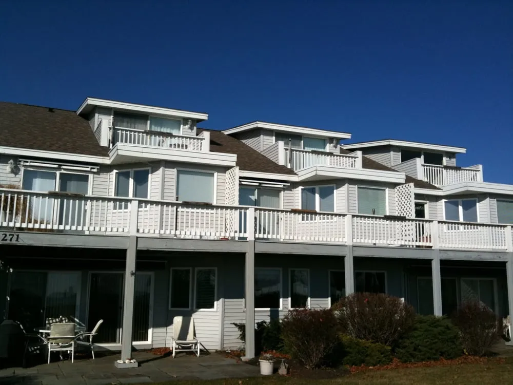 Slide of Arone Exteriors