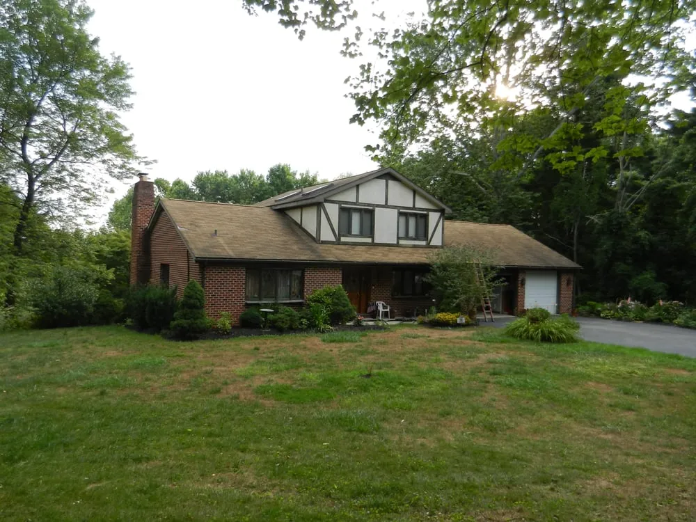 Slide of Aronson Roofing and Siding