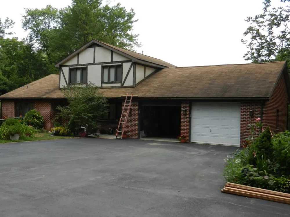 Slide of Aronson Roofing and Siding