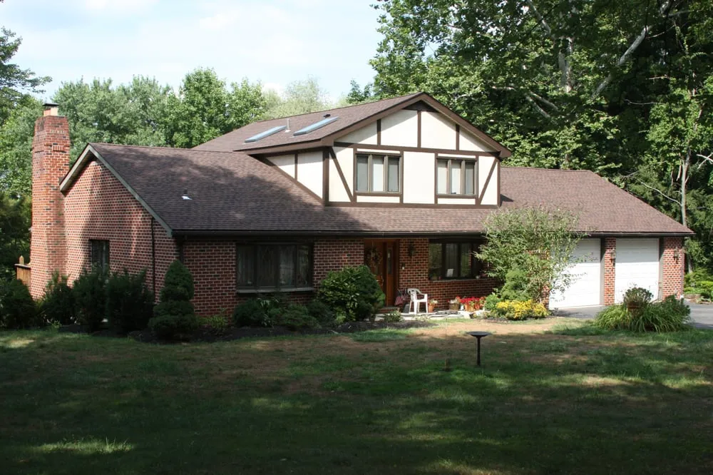 Slide of Aronson Roofing and Siding