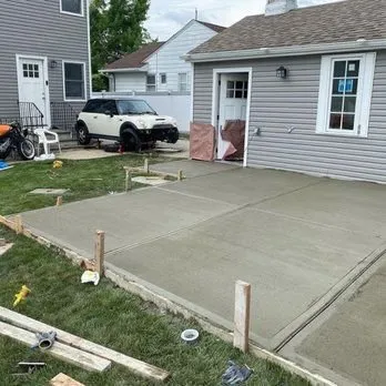 Slide of Arora Construction