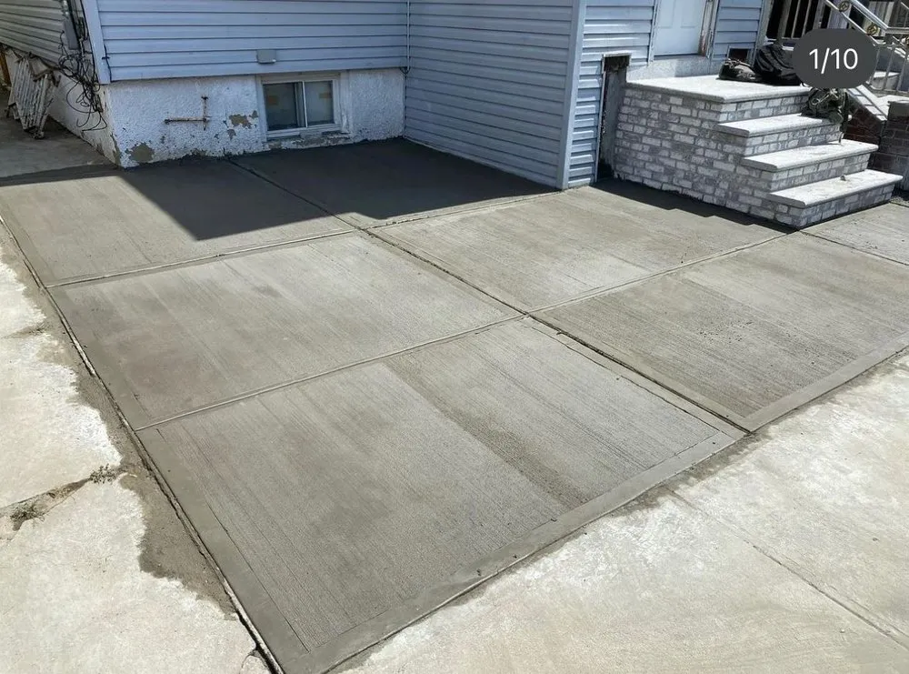 Slide of Arora Construction