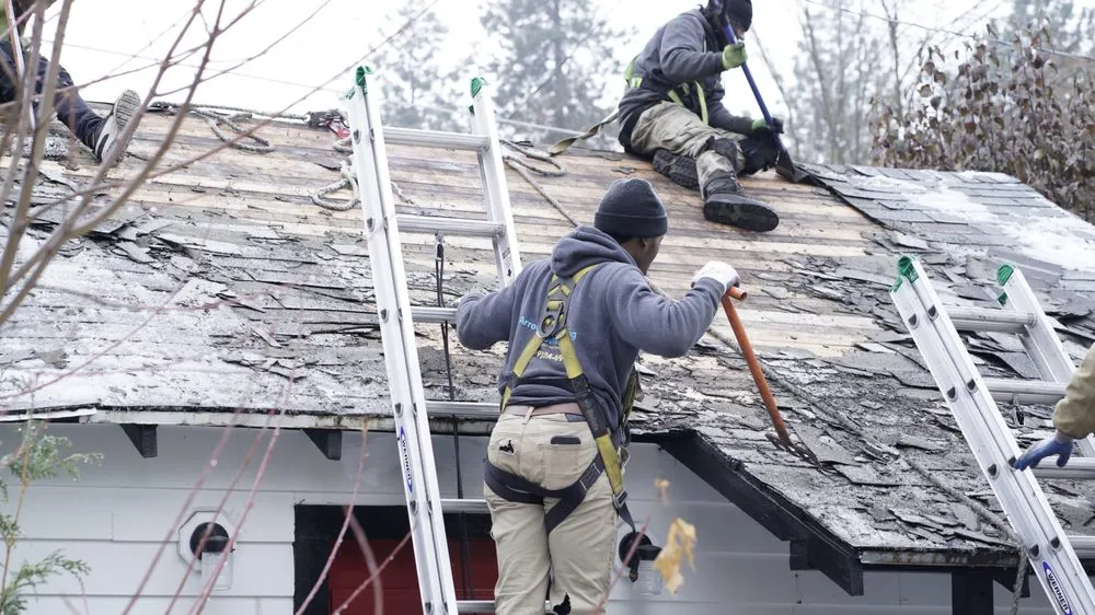 Slide of Arrow Point Roofing & Gutters