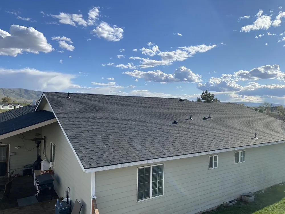 Slide of Arrow Roofing & Construction