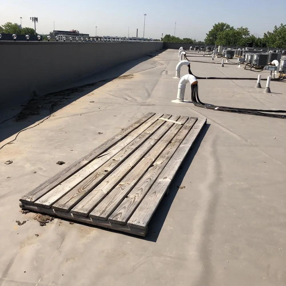 Slide of Arrow Roofing and Siding