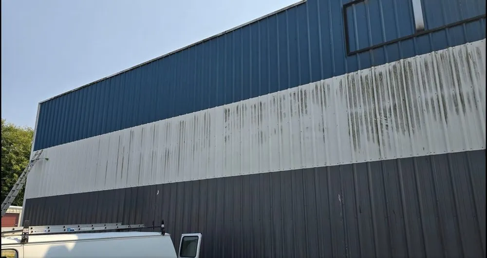 Slide of Arrowhead Roof Cleaning