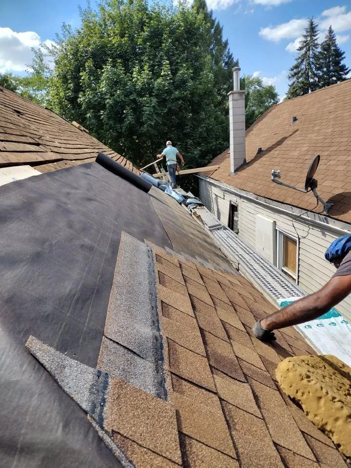 Slide of Arroyo's Roofing & Construction