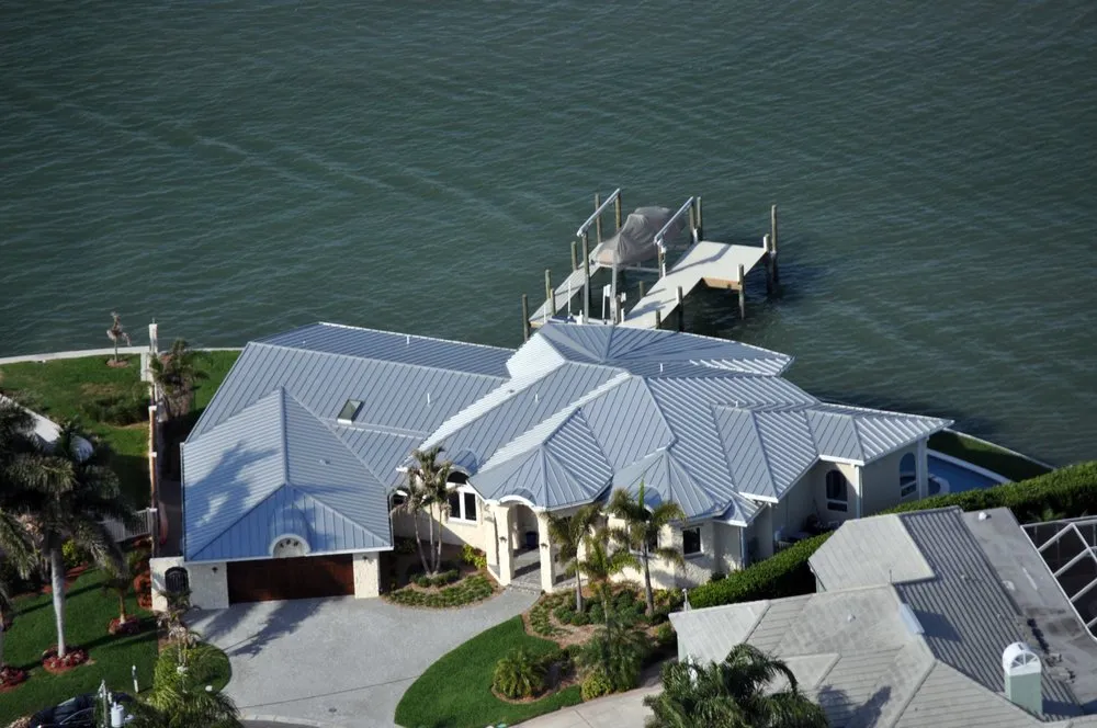 Slide of Arry's Roofing Services