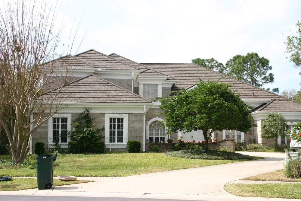 Slide of Arry's Roofing Services