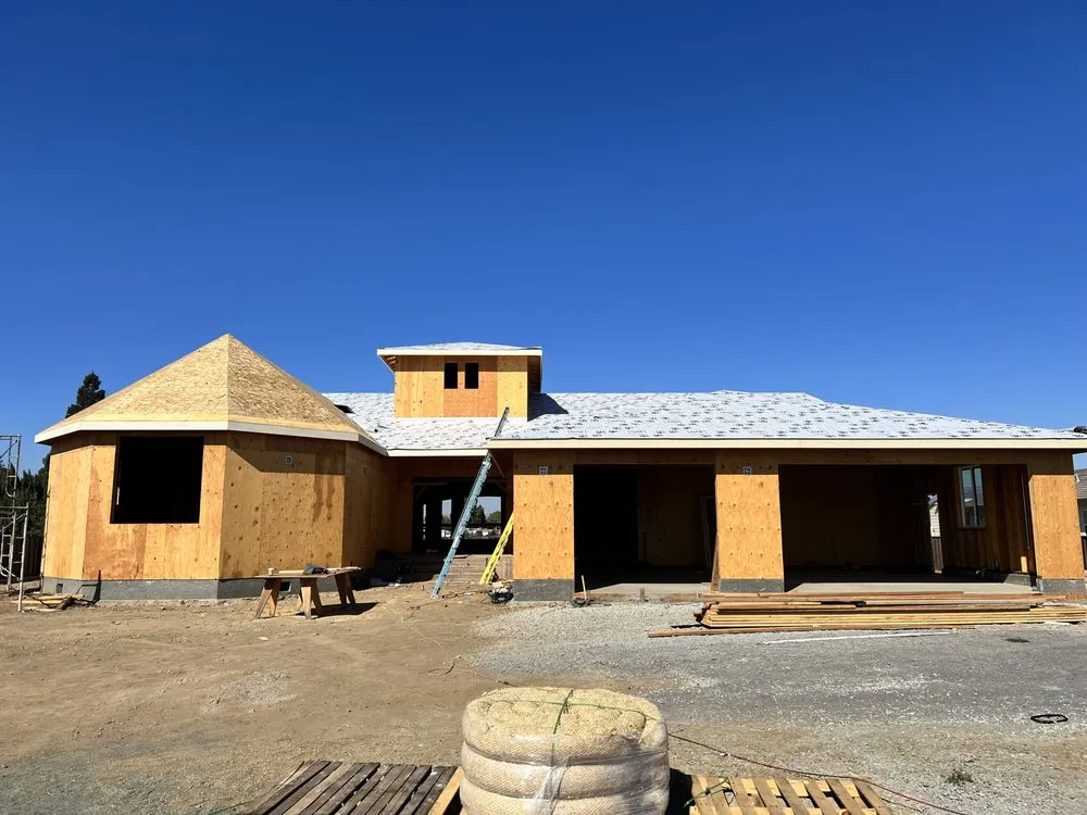 Slide of Arsenal Roofing Services