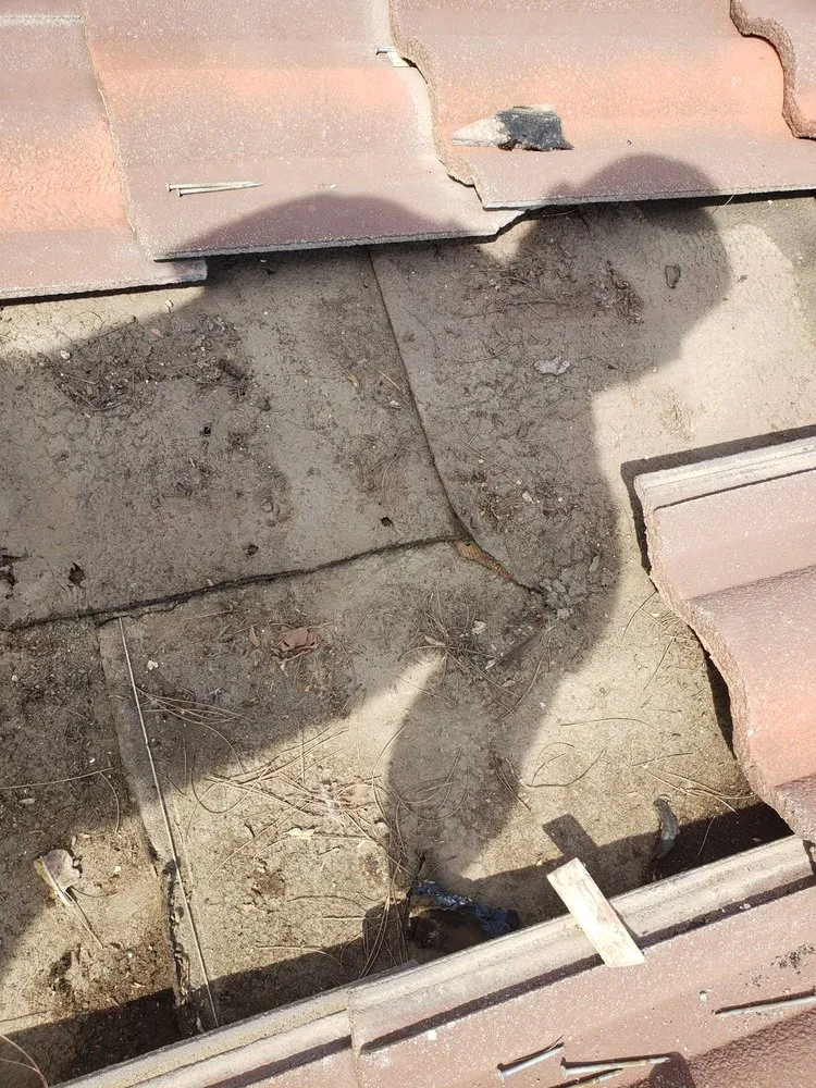 Slide of Art Roofing Plus