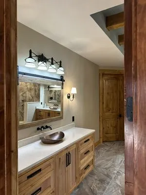 Art Smart Painting & Remodeling Logo