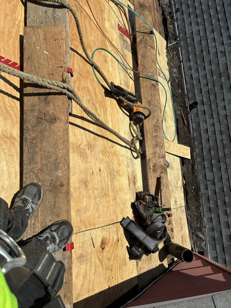 Slide of ARTE Roofing & Contracting