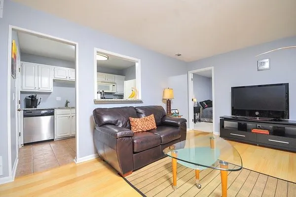 Artech Roofing & Construction Logo