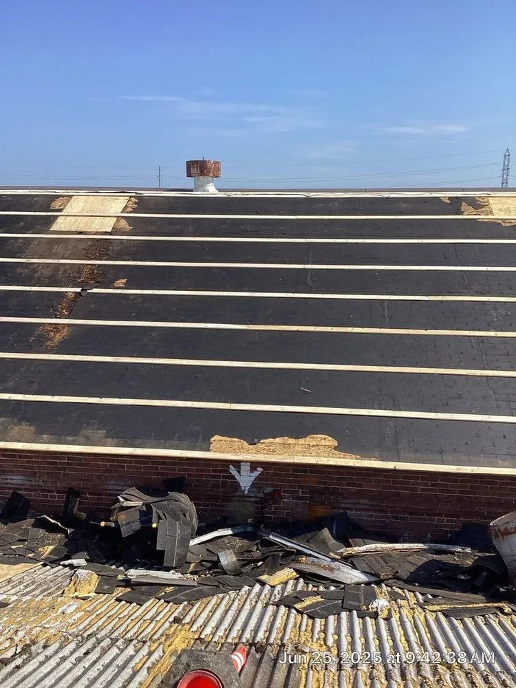 Slide of Arthur Roofing